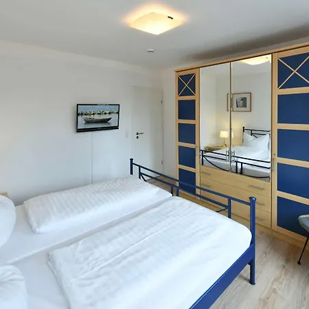 شقة Kranich Ferienwohnung 6 *