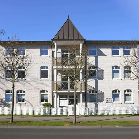 شقة Kranich Ferienwohnung 6